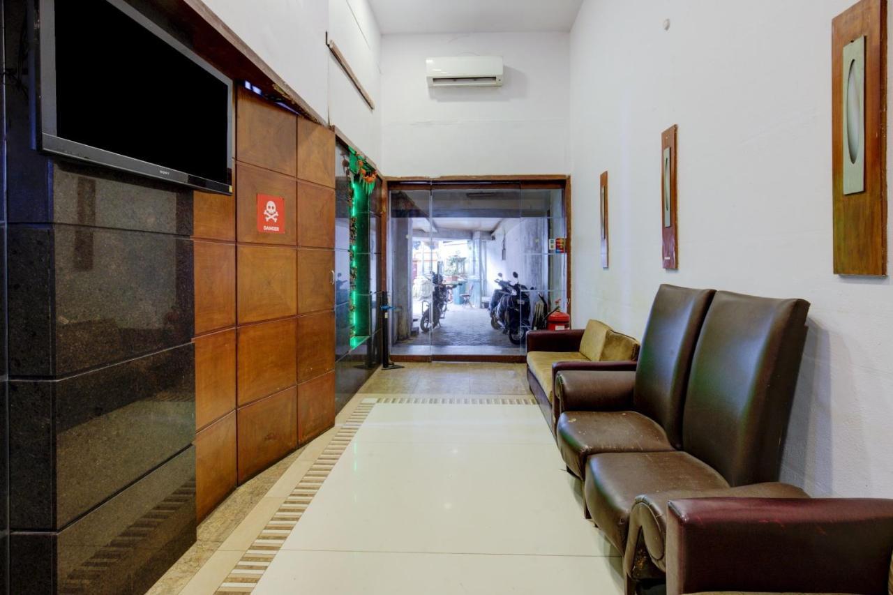Capital O 77295 Hotel Bansidhar Bhuvan 뭄바이 외부 사진