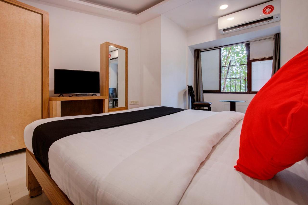 Capital O 77295 Hotel Bansidhar Bhuvan 뭄바이 외부 사진