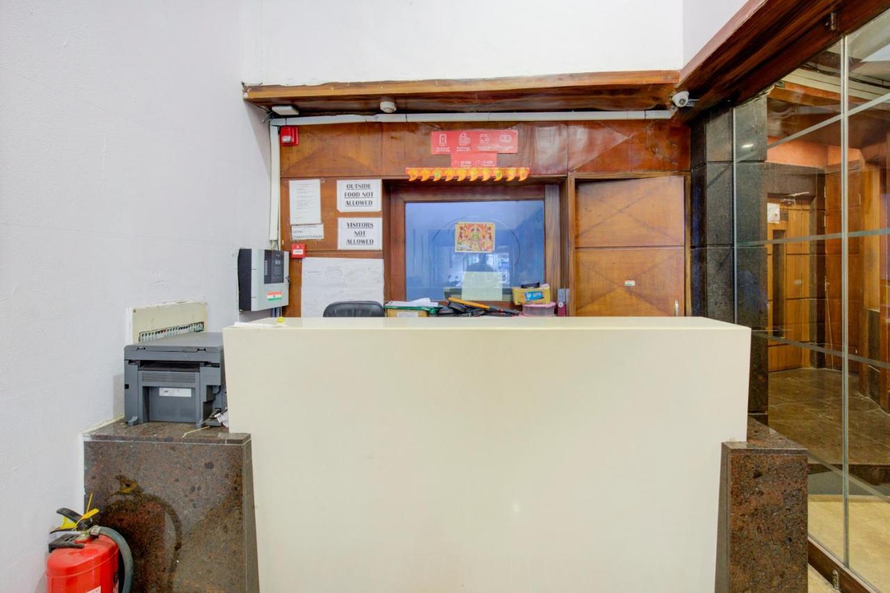 Capital O 77295 Hotel Bansidhar Bhuvan 뭄바이 외부 사진