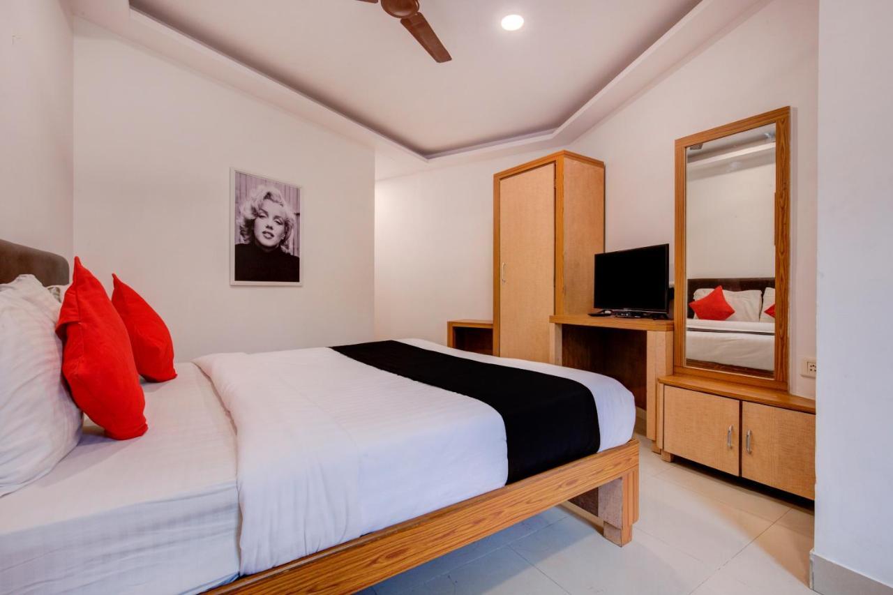 Capital O 77295 Hotel Bansidhar Bhuvan 뭄바이 외부 사진